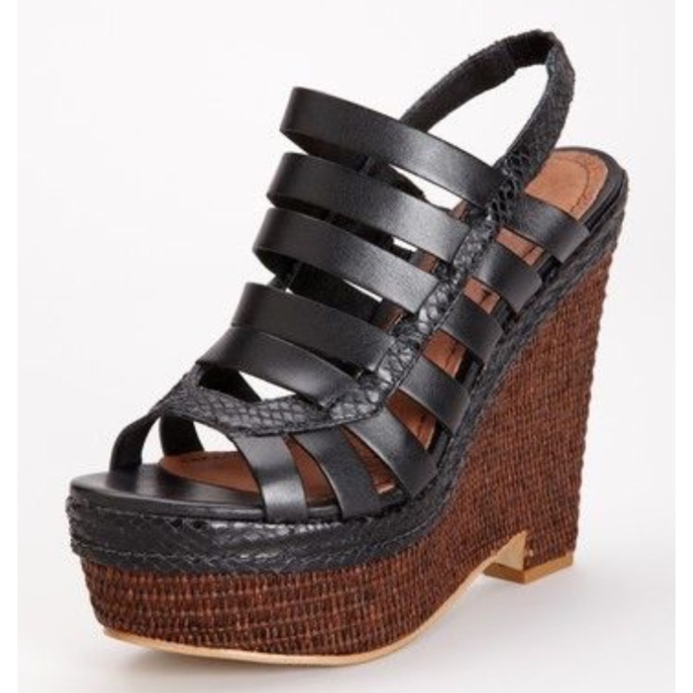 Elizabeth and James NEW Silva wedge sandals 8
